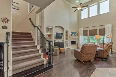 18 Shire Glen Place, The Woodlands, TX 77354 - Photo 14