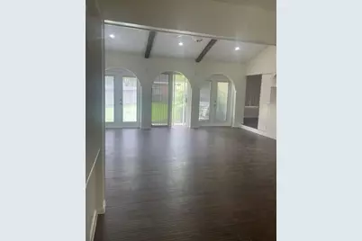 103 Bluebonnet Street, Sugar Land, TX 77478 - Photo 2