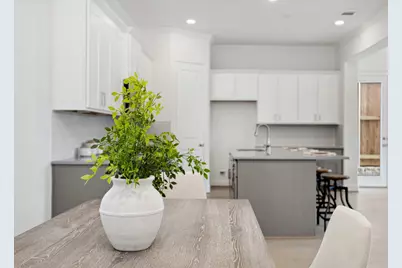 1307 Beachton Street, Houston, TX 77007 - Photo 12