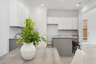 1307 Beachton St, Houston, TX 77007 - Photo 12