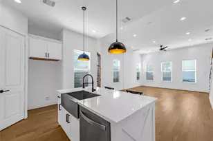 10937 Fire Creek Dr, Houston, TX 77043 - Photo 10