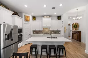 122 Hidden Peak Dr, Montgomery, TX 77316 - Photo 2