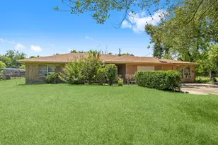 814 Isetta Ln, Houston, TX 77060 - Photo 1