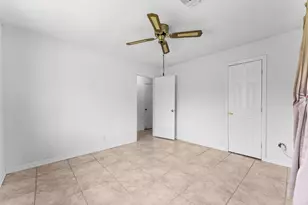 814 Isetta Ln, Houston, TX 77060 - Photo 22