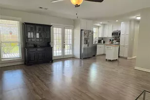 25827 Water Ridge Dr, Huffman, TX 77336 - Photo 2