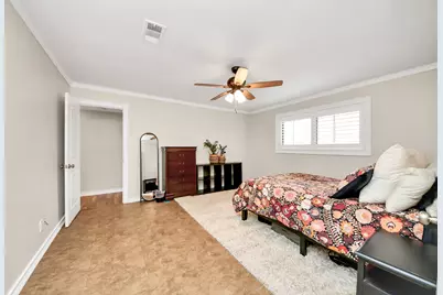 5838 Silver Forest Drive, Houston, TX 77092 - Photo 16