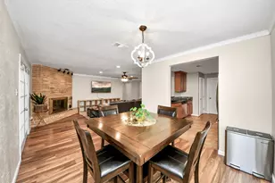5838 Silver Frst Dr, Houston, TX 77092 - Photo 6