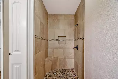 12839 Eastbrook Drive, Houston, TX 77013 - Photo 20