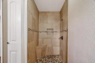 12839 Eastbrook Dr, Houston, TX 77013 - Photo 20