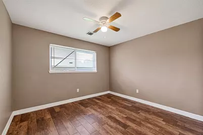 12839 Eastbrook Drive, Houston, TX 77013 - Photo 24