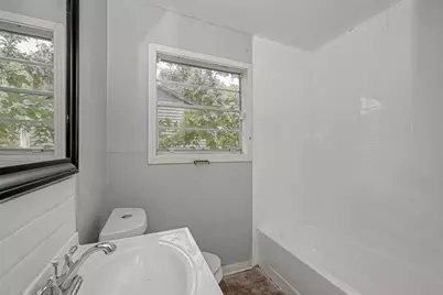 5707 Lakefield Drive, Houston, TX 77033 - Photo 8