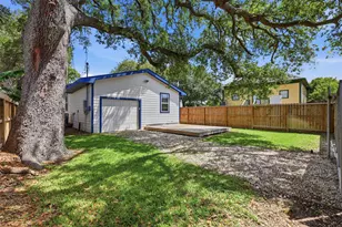 3511 Avenue Q, Galveston, TX 77550 - Photo 20