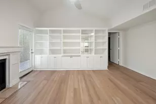 2021 Spenwick Dr, Houston, TX 77055 - Photo 8