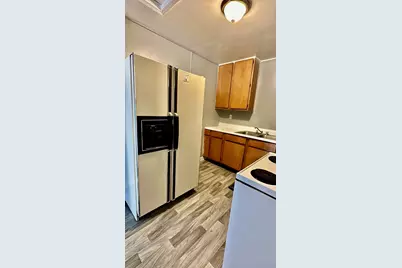 1907 Avenue C #4, Rosenberg, TX 77471 - Photo 14