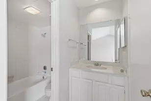 2120 Wilcrest Dr, Houston, TX 77042 - Photo 14