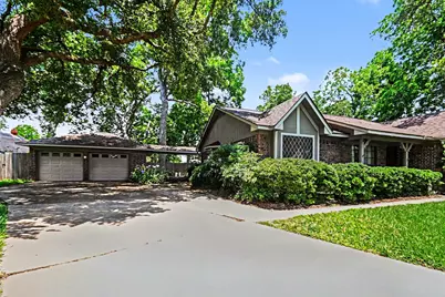62 Daffodil Court, Lake Jackson, TX 77566 - Photo 6