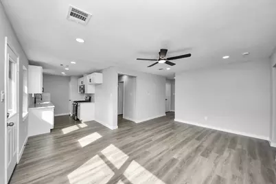 5131 Beechaven Street, Houston, TX 77053 - Photo 4