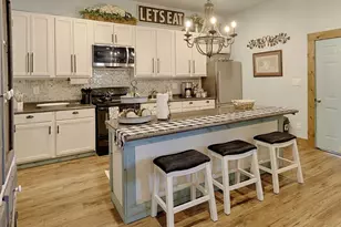 5160 Ave B, Sheridan, TX 77475 - Photo 8