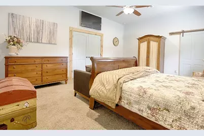 5160 Avenue B, Sheridan, TX 77475 - Photo 16