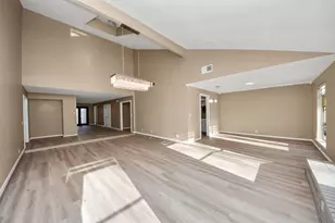 1710 Wildwood Ln, Richmond, TX 77406 - Photo 8