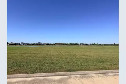 104 Legends Way, El Campo, TX 77437 - Photo 6