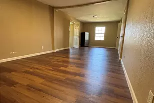 1311 Pershing St, Baytown, TX 77520 - Photo 14