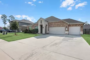 10213 Shore Acres Ln, Conroe, TX 77384 - Photo 2