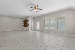 10213 Shore Acres Ln, Conroe, TX 77384 - Photo 12