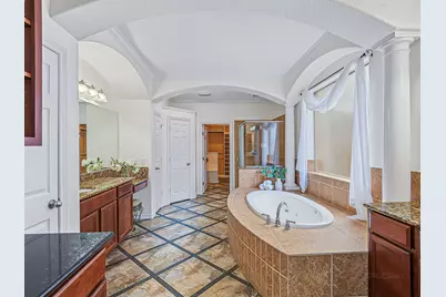 8310 Crescent Knolls Drive, Richmond, TX 77406 - Photo 22