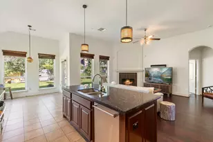10 Sagamore Ridge Pl, Spring, TX 77389 - Photo 14
