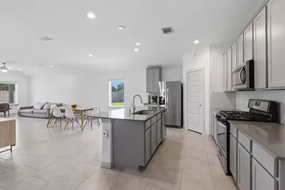 19039 Drayton Village Trace, Richmond, TX 77407 - Photo 12