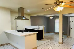 7619 Vernwood St, Houston, TX 77040 - Photo 10