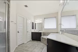 13315 Edison Trace Ln, Tomball, TX 77377 - Photo 16