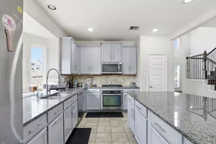 13315 Edison Trace Ln, Tomball, TX 77377 - Photo 12