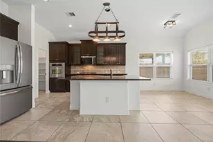 298 W Fork Dr, League City, TX 77573 - Photo 14