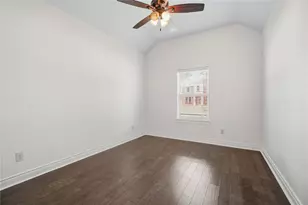 298 W Fork Dr, League City, TX 77573 - Photo 28