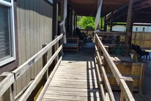 505 Locke St, Woodsboro, TX 78393 - Photo 22