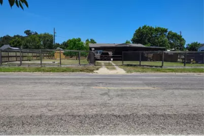 505 Locke Street, Woodsboro, TX 78393 - Photo 1
