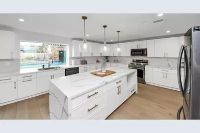 1111 E 27th Street Street, Houston, TX 77009 - Photo 12