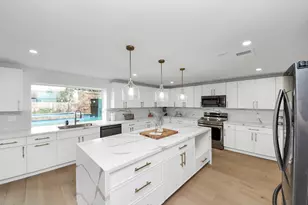 1111 E 27th Street St, Houston, TX 77009 - Photo 12