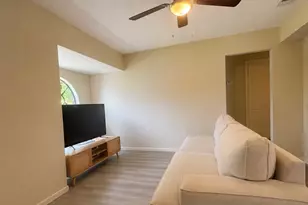 4414 Brisbane St, Houston, TX 77047 - Photo 4