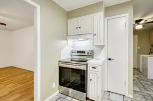 1109 S State St, Madisonville, TX 77864 - Photo 10