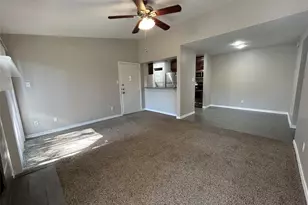 3300 Pebblebrook Dr, Seabrook, TX 77586 - Photo 2
