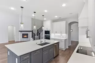 2030 Green Haven Courts, Missouri City, TX 77459 - Photo 14