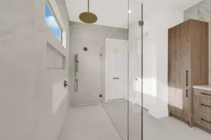 6405 Rodrigo St, Houston, TX 77007 - Photo 24