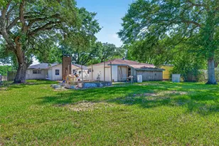 809 Bernard Ave, Rosenberg, TX 77471 - Photo 46