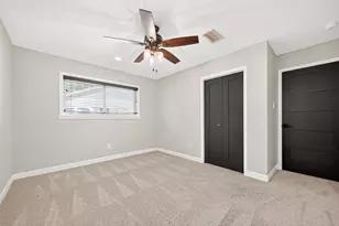 809 Bernard Ave, Rosenberg, TX 77471 - Photo 38
