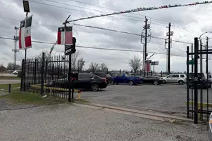 11055 Eastex Fwy, Houston, TX 77093 - Photo 2