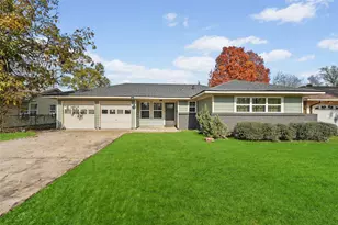 10355 Duncum St, Houston, TX 77013 - Photo 2