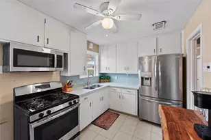 10355 Duncum St, Houston, TX 77013 - Photo 14